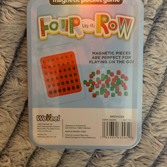 Farkle Dice Rolling Game & Four In A Row - Picture 5 of 5